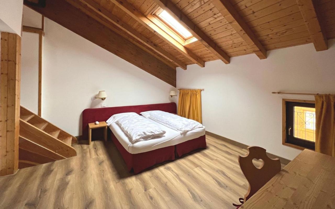 Antico Albergo Stella D'Italia Folgaria Exterior foto