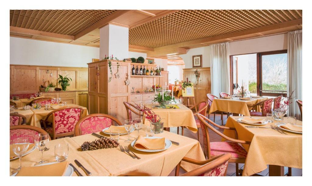 Antico Albergo Stella D'Italia Folgaria Exterior foto